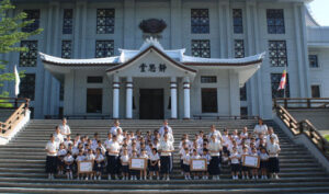 馬來西亞檳城、峇六拜、北海及高淵四所慈濟幼兒園六歲班學生，在老師的帶領下回到心靈的家。【攝影者：梅鎧仲】